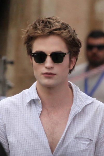 Robert Pattinson